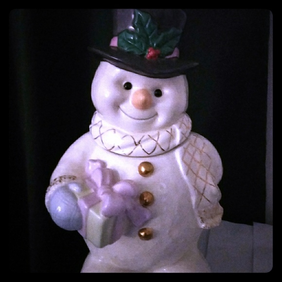 Retired Lenox Gorgeous Snowman Cookie Jar - Picture 1 of 3